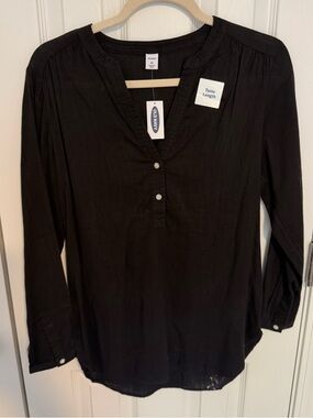 Old Navy Black Tunic V-Neck Button-Front Women's Top